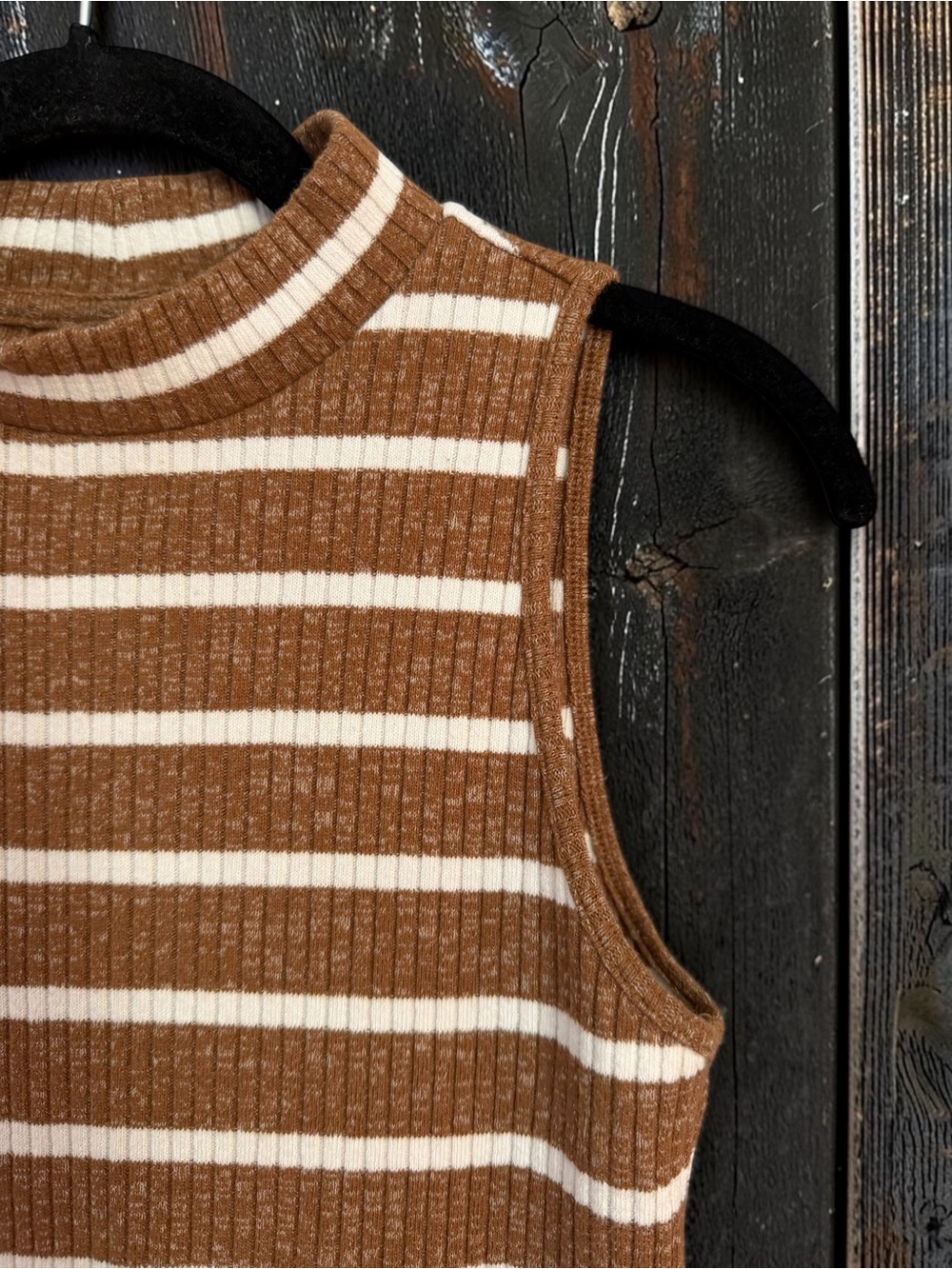 Old Navy Ribbed Knit Mock Neck Tank Small Brown Striped Sleeveless Top - Picture 4 of 6